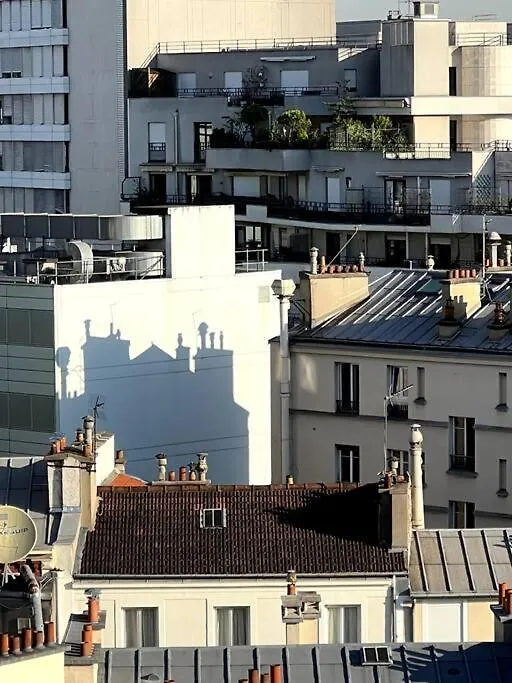 Tour Eiffel - Studio Vue Imprenable Au-Dessus Des Toits, Balcon Paris