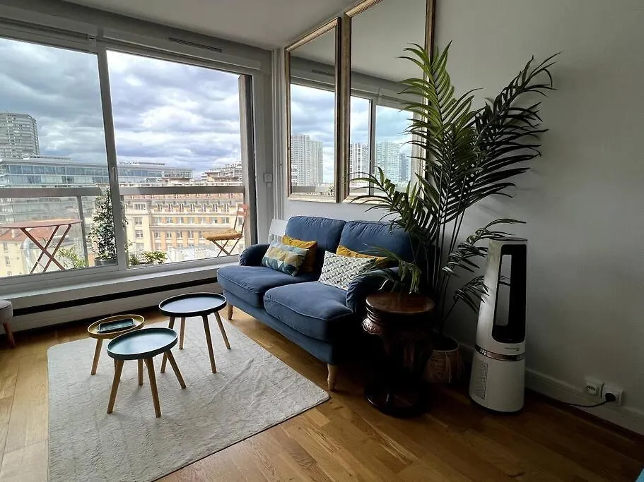 Tour Eiffel - Studio Vue Imprenable Au-Dessus Des Toits, Balcon Paris