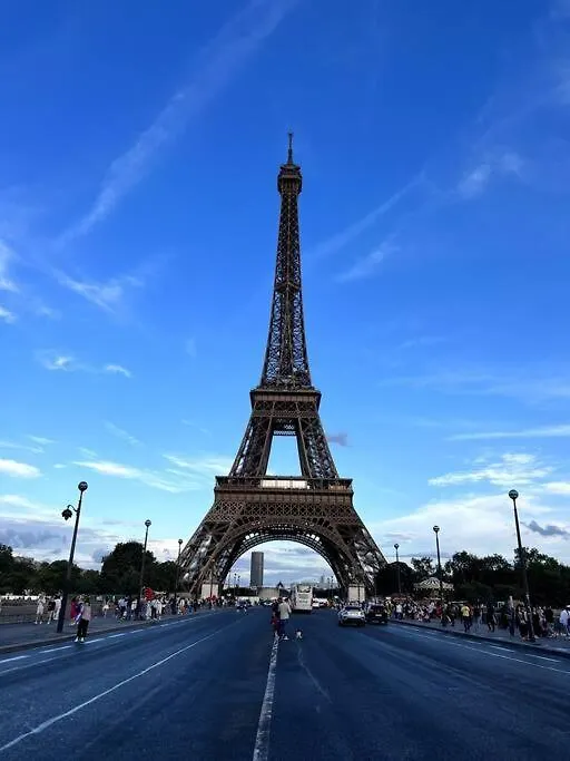 Tour Eiffel - Studio Vue Imprenable Au-Dessus Des Toits, Balcon Paris
